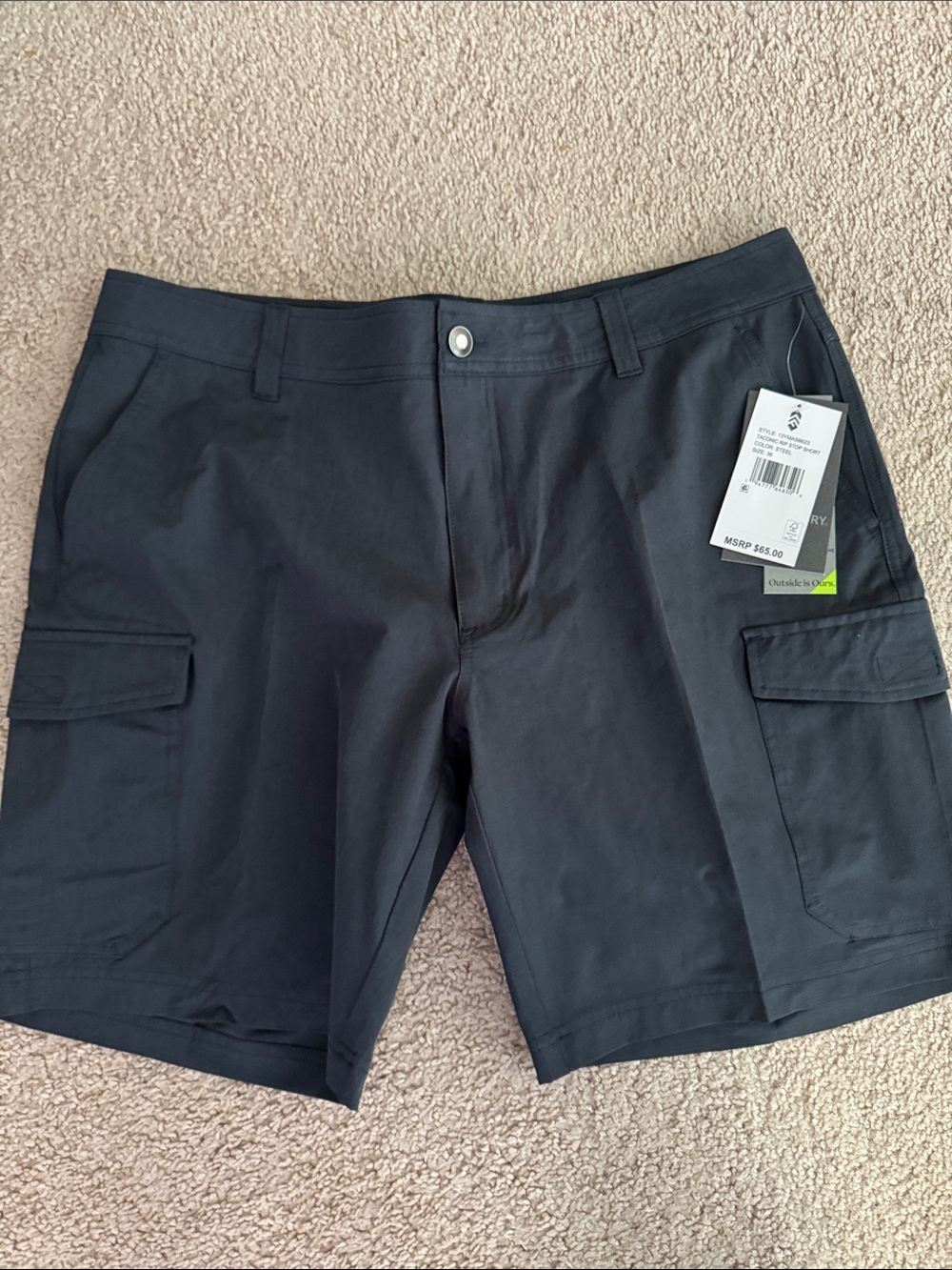 NWT Men's grey Cargo Shorts -free country size 36